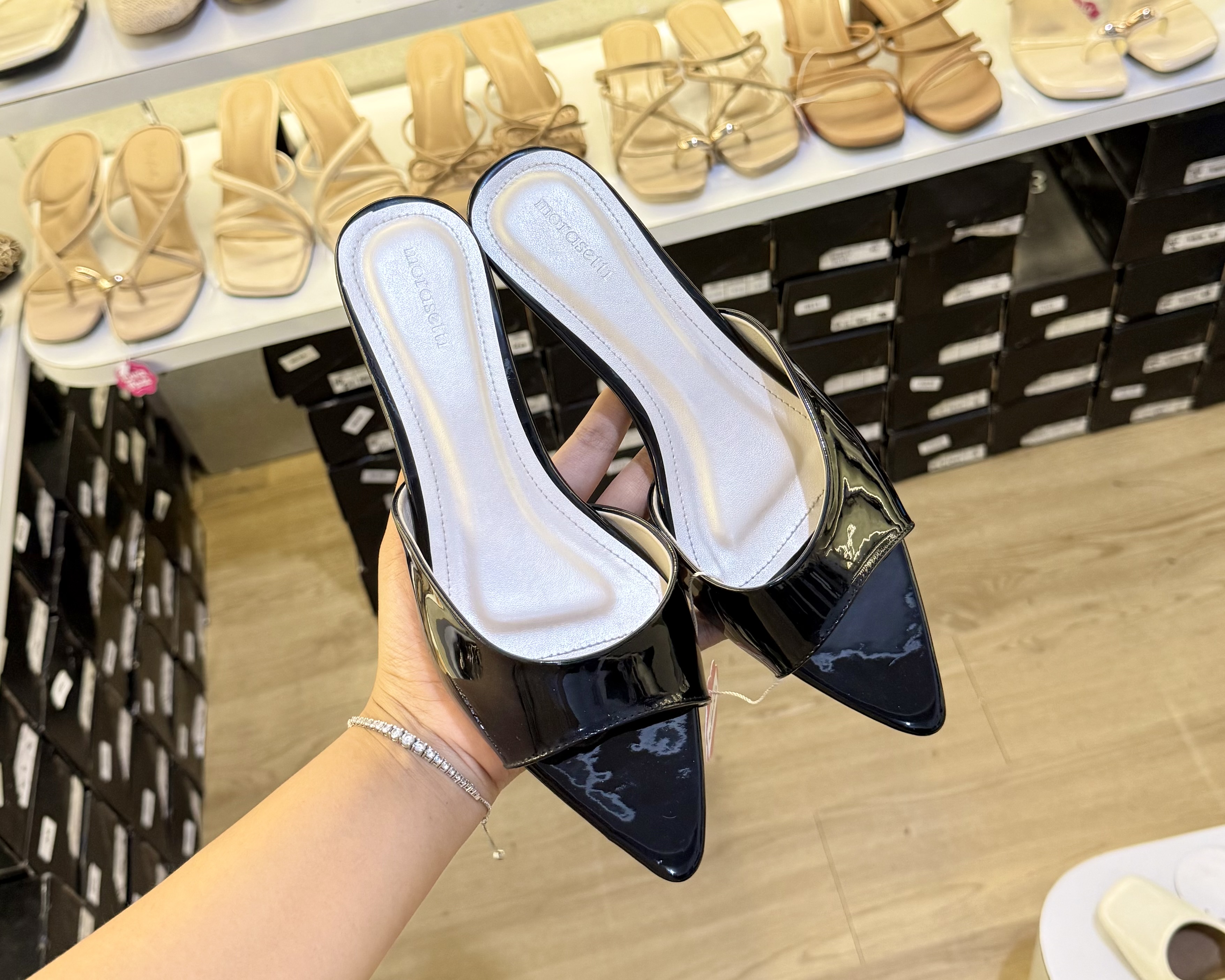 MORASETTI DM03 HITAM